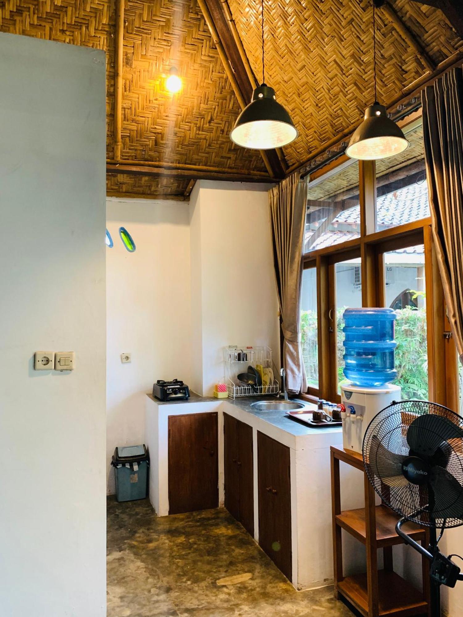Yoga Lover Yogyakarta Exterior foto